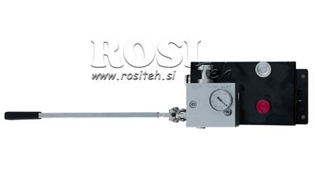 HYDRAULICKÝ RVBR AUTOMATICKÝ VENTIL PRE PRUŽINOVÝ VALEC S NÁDRŽOU A NÚDZOVOU RUKOVÄŤOU