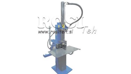 ZINKOVANÁ SEKERA PRO ROZDĚLOVAČ DŘEVA